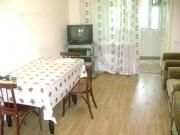 Satılır 2 otaqlı 70 m2 bağ evi İnşaatçılar m.