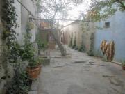 Satılır 3 otaqlı 120 m2 bağ evi İnşaatçılar m.