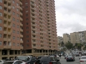 Satılır 1 otaqlı 30 m2 yeni tikili İnşaatçılar m.