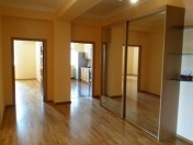 İcarəyə verilir 4 otaqlı 180 m2 obyekt 28 May m.