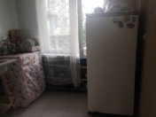 İcarəyə verilir 3 otaqlı 70 m2 köhnə tikili İnşaatçılar m.