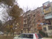 Satılır 1 otaqlı 30 m2 köhnə tikili Xalqlar Dostluğu m.