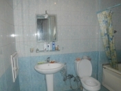 İcarəyə verilir 2 otaqlı 105 m2 yeni tikili 1 mkr