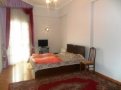 İcarəyə verilir 5 otaqlı 225 m2 yeni tikili 28 May m.