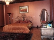 İcarəyə verilir 7 otaqlı 1200 m2 həyət evi Digah