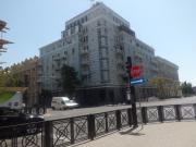 Satılır 4 otaqlı 190 m2 köhnə tikili Sahil m.