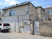 Satılır 3 otaqlı 72 m2 bağ evi İnşaatçılar m.