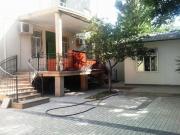 İcarəyə verilir 4 otaqlı 250 m2 obyekt Nəriman Nərimanov m.