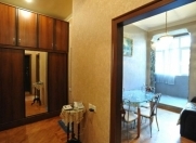 İcarəyə verilir 2 otaqlı 60 m2 köhnə tikili Nəriman Nərimanov m.