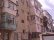 Satılır 3 otaqlı 65 m2 köhnə tikili Elmlər Akademiyası m.