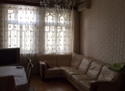 İcarəyə verilir 3 otaqlı 110 m2 köhnə tikili İçəri Şəhər m.