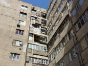 Satılır 4 otaqlı 90 m2 köhnə tikili Elmlər Akademiyası m.