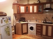 İcarəyə verilir 2 otaqlı 60 m2 köhnə tikili 8 km