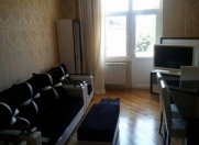 İcarəyə verilir 3 otaqlı 130 m2 yeni tikili 4 mkr