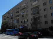 İcarəyə verilir 4 otaqlı 80 m2 köhnə tikili Şah İsmayıl Xətai m.