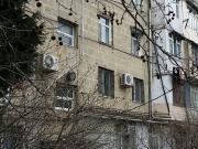 İcarəyə verilir 4 otaqlı 120 m2 köhnə tikili Qara Qarayev m.