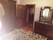 İcarəyə verilir 3 otaqlı 84 m2 köhnə tikili 8 km