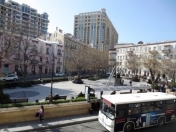 Satılır 5 otaqlı 100 m2 köhnə tikili İçəri Şəhər m.