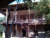 Satılır 4 otaqlı 100 m2 köhnə tikili Oğuz