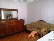 İcarəyə verilir 3 otaqlı 130 m2 yeni tikili Memar Əcəmi m.