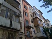 Satılır 3 otaqlı 75 m2 köhnə tikili 4 mkr