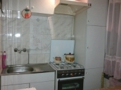 İcarəyə verilir 3 otaqlı 85 m2 köhnə tikili Nəriman Nərimanov m.