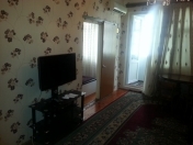 İcarəyə verilir 3 otaqlı 65 m2 köhnə tikili Gənclik m.