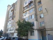 Satılır 4 otaqlı 100 m2 köhnə tikili Nizami m.