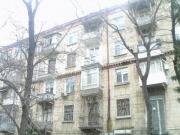 İcarəyə verilir 2 otaqlı 40 m2 köhnə tikili 8 km