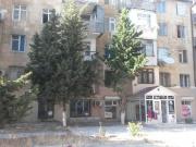Satılır 3 otaqlı 75 m2 köhnə tikili Elmlər Akademiyası m.