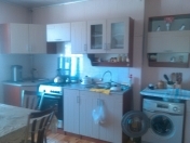 Satılır 4 otaqlı 220 m2 bağ evi Koroğlu m.