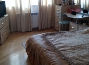 Satılır 3 otaqlı 130 m2 yeni tikili 9 mkr