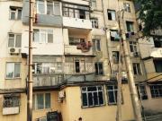 Satılır 1 otaqlı 40 m2 köhnə tikili Binəqədi r.