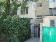 Satılır 2 otaqlı 60 m2 köhnə tikili Elmlər Akademiyası m.