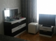 Satılır 3 otaqlı 90 m2 köhnə tikili Yasamal r.