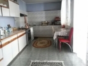 Satılır 3 otaqlı 85 m2 bağ evi İnşaatçılar m.