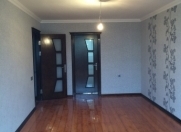 Satılır 3 otaqlı 75 m2 köhnə tikili Elmlər Akademiyası m.