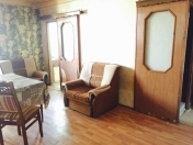 Satılır 1 otaqlı 32 m2 köhnə tikili İnşaatçılar m.