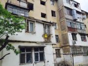 Satılır 1 otaqlı 32 m2 köhnə tikili İnşaatçılar m.