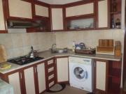 Satılır 3 otaqlı 90 m2 köhnə tikili Elmlər Akademiyası m.