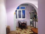 Satılır 1 otaqlı 37 m2 köhnə tikili Yasamal r.