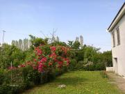 Satılır 9 otaqlı 600 m2 bağ evi Qax