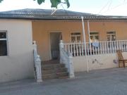 Satılır 4 otaqlı 4.1 m2 bağ evi Binə