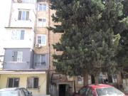 Satılır 2 otaqlı 50 m2 köhnə tikili Elmlər Akademiyası m.