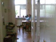 Satılır 2 otaqlı 70 m2 köhnə tikili Bakıxanov