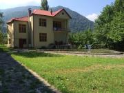 Satılır 6 otaqlı 210 m2 bağ evi Qax