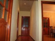 Satılır 8 otaqlı 210 m2 köhnə tikili 8 mkr