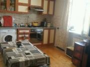 Satılır 10 otaqlı 750 m2 yeni tikili Binə