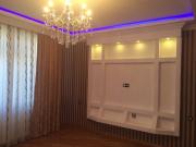 Satılır 3 otaqlı 98 m2 köhnə tikili İnşaatçılar m.