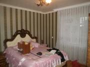 İcarəyə verilir 2 otaqlı 70 m2 bağ evi Elmlər Akademiyası m.